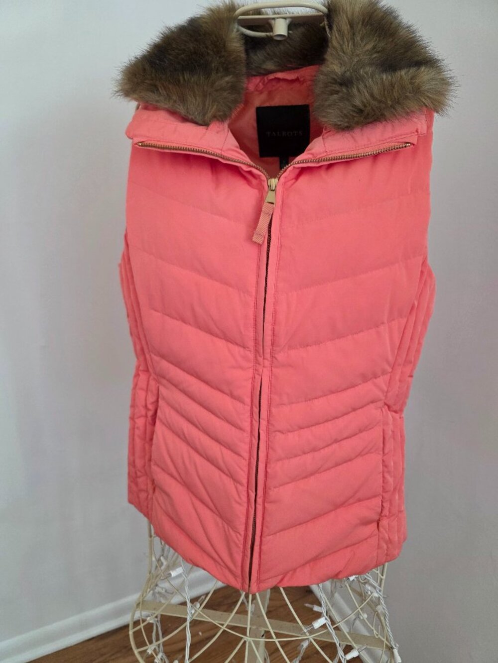 Talbots Down Puffer Vest Faux Fur Hood Coral Orange Pink Size Small Quilted